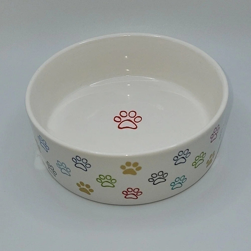 Fringe STUDIO dog or cat food bowl.  5